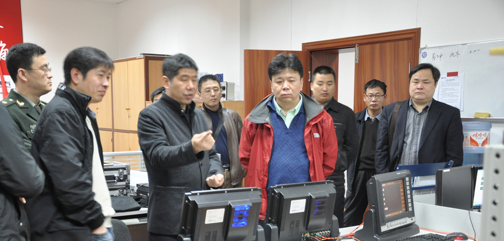 中國計量科學研究院領(lǐng)導蒞臨我公司參觀指導-NEW1