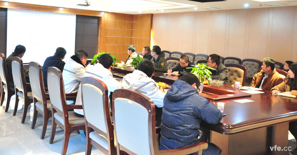 南車株機專家團隊來訪我公司 南車株機專家團隊來訪我公司