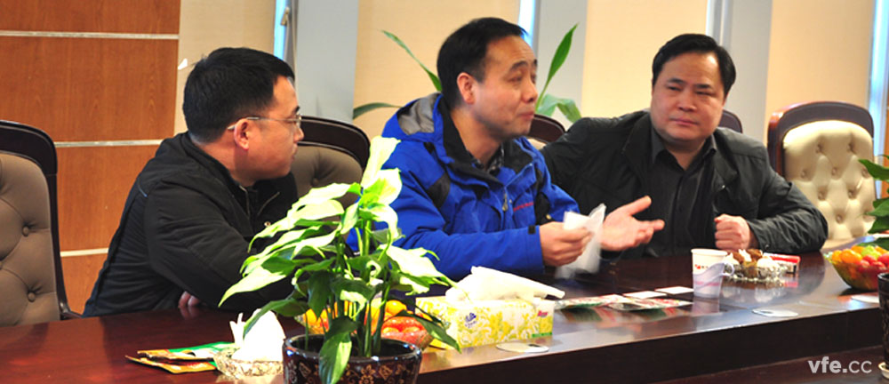 全國(guó)電磁計(jì)量技術(shù)委員會(huì)邵海明秘書(shū)長(zhǎng)在湖南省計(jì)量檢測(cè)研究院李慶先副院長(zhǎng)的陪同下，蒞臨銀河電氣指導(dǎo)工作